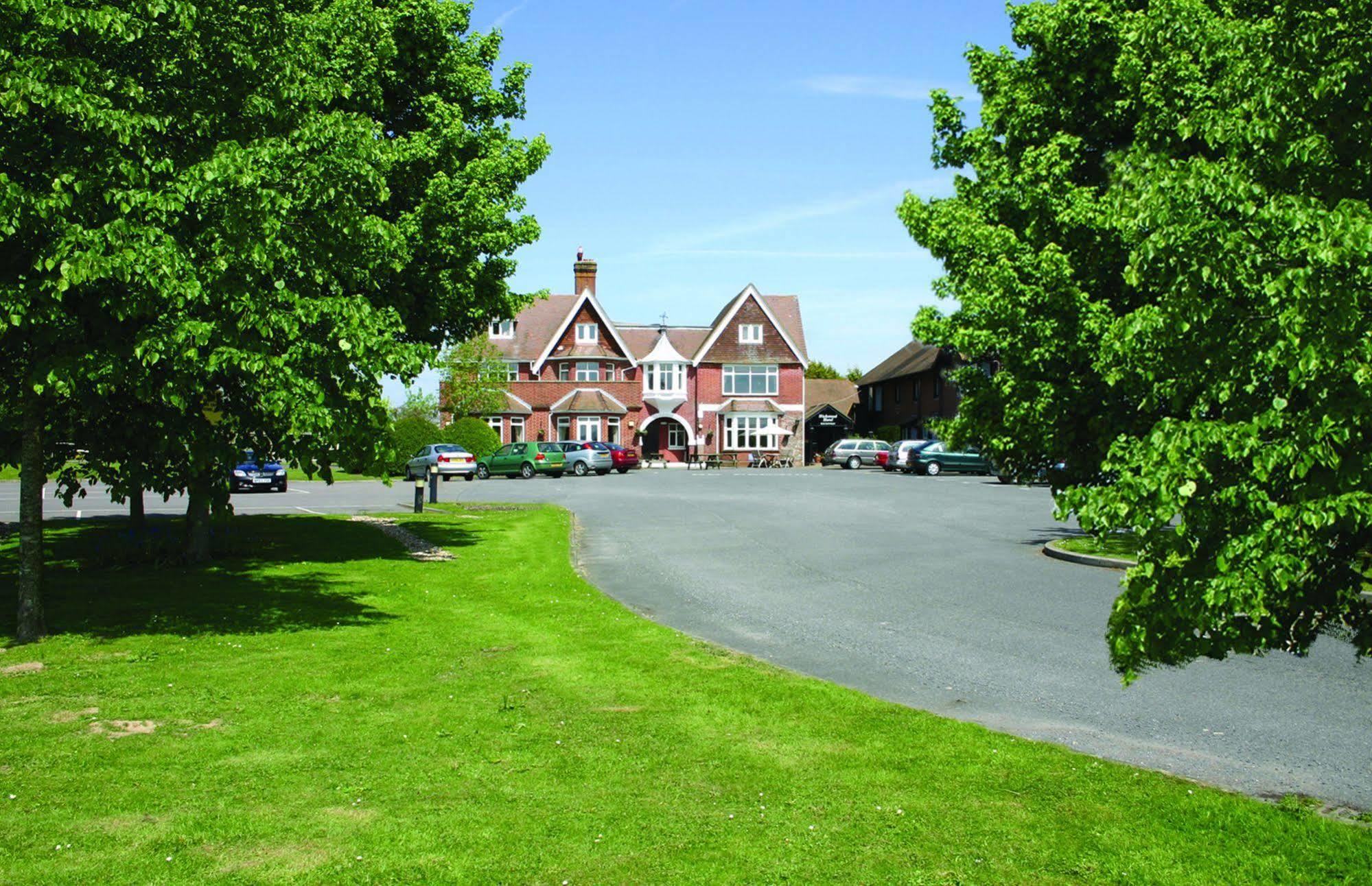 Hickstead Hotel Bolney Exterior foto